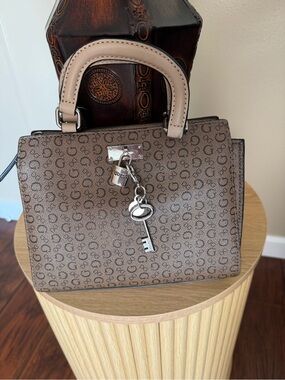 GUESS Tan and Brown Logo Satchel with Key Charm 7 1/2 length and 9 width small